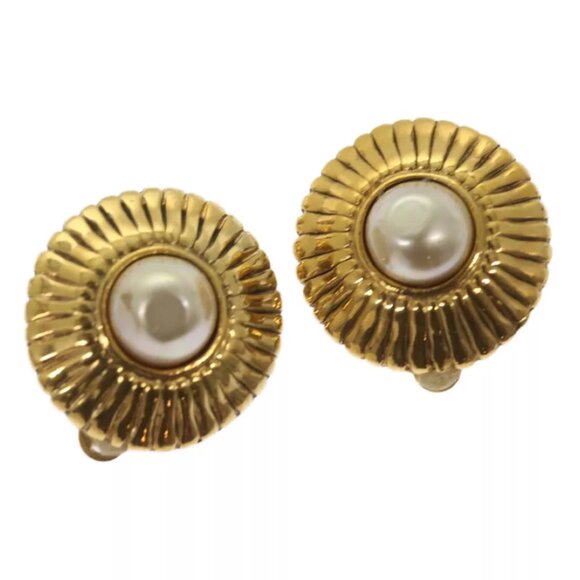 CHANEL Earring Gold Tone CC Auth - Picture 1 of 7